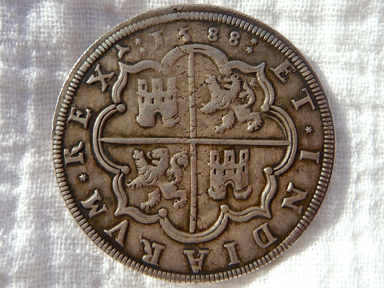 Cobb-8-Reales--Real?